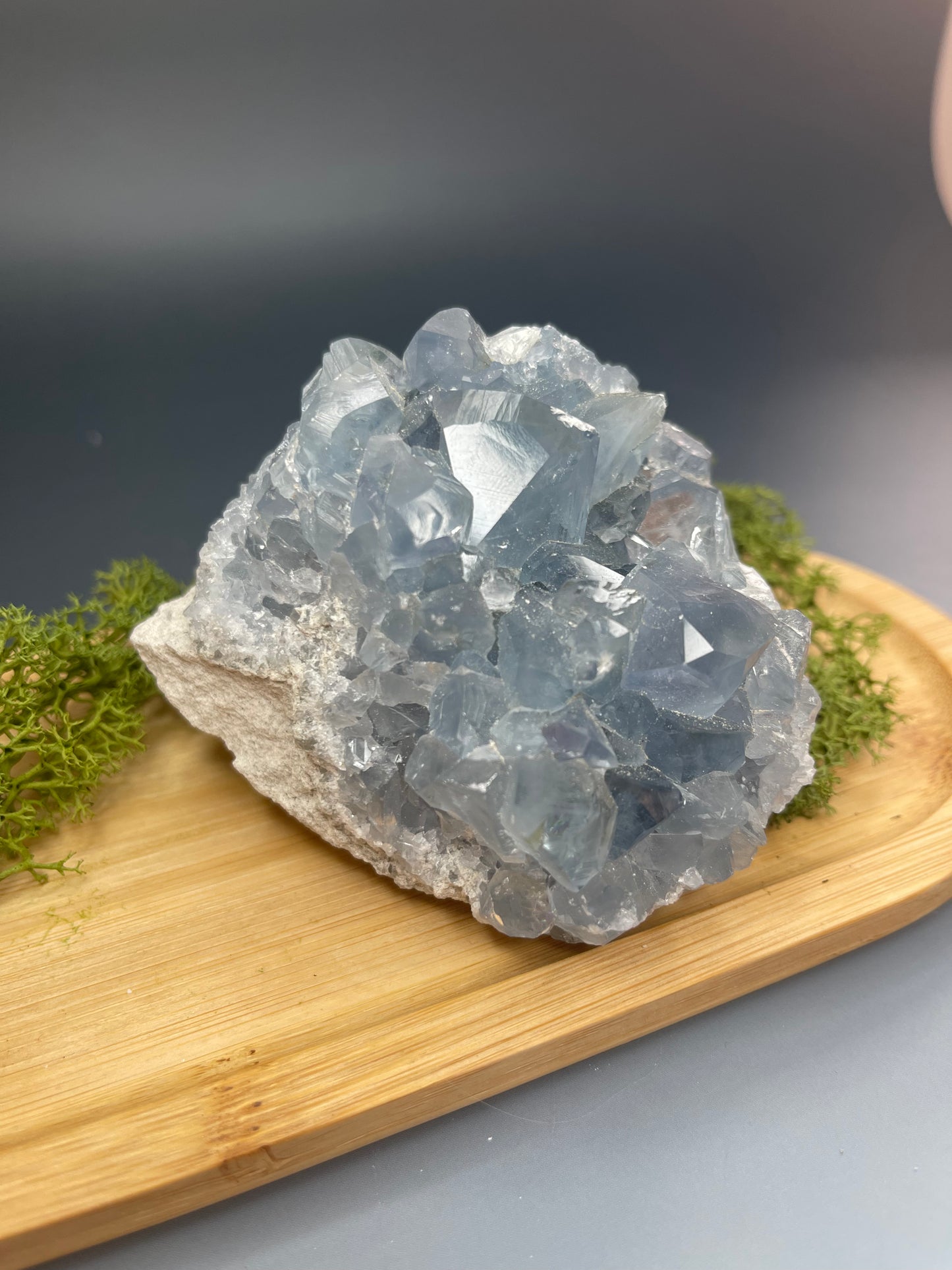 GROßER COELESTIN KRISTALL - 553 g