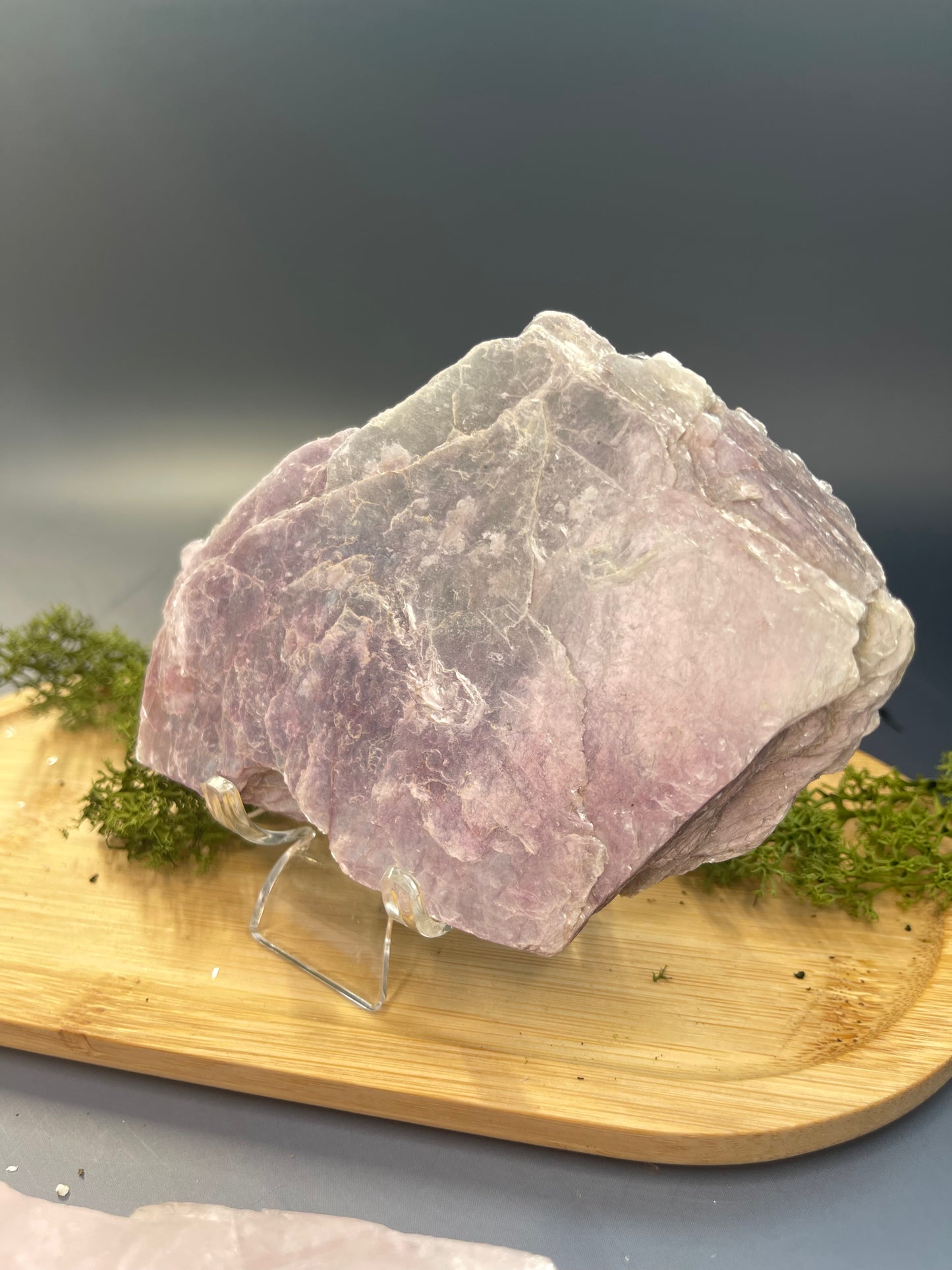 SCHIMMERNDE LEPIDOLITH GLIMMER IN LILA MIT SILBER - 370 g