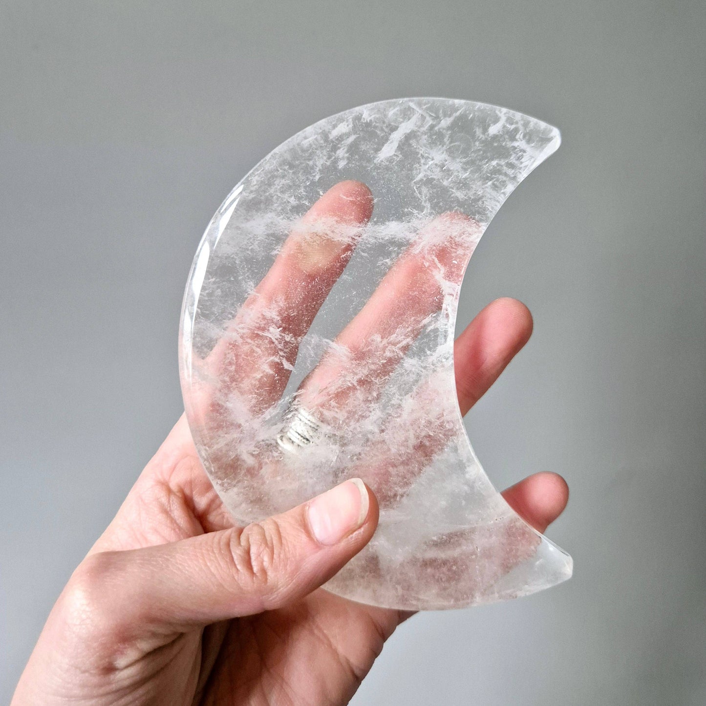 BERGKRISTALL MOND AUF STÄNDER - 10-12 cm