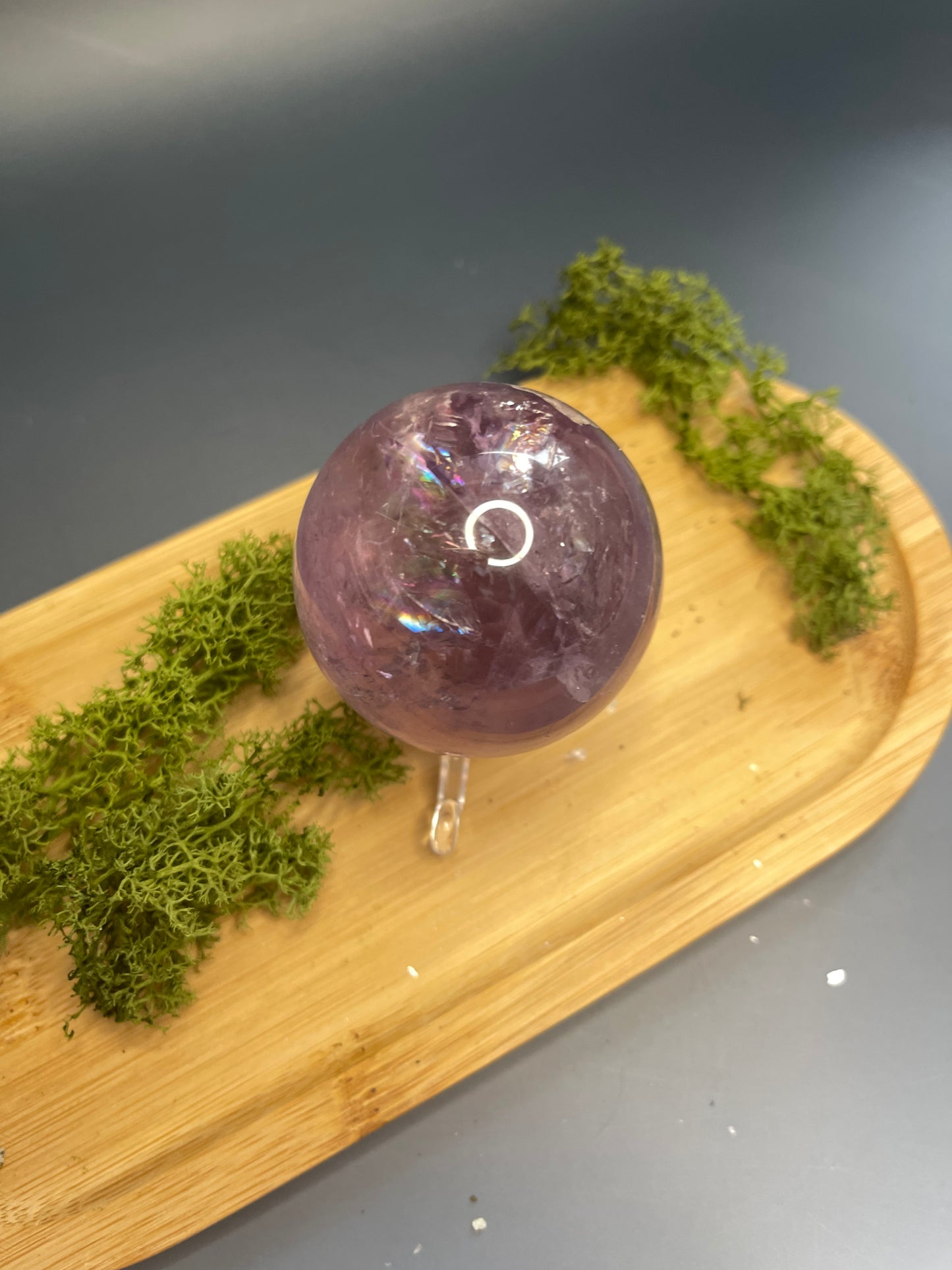 AMETHYST KUGEL MIT REGENBÖGEN - ca 184 g 50 mm